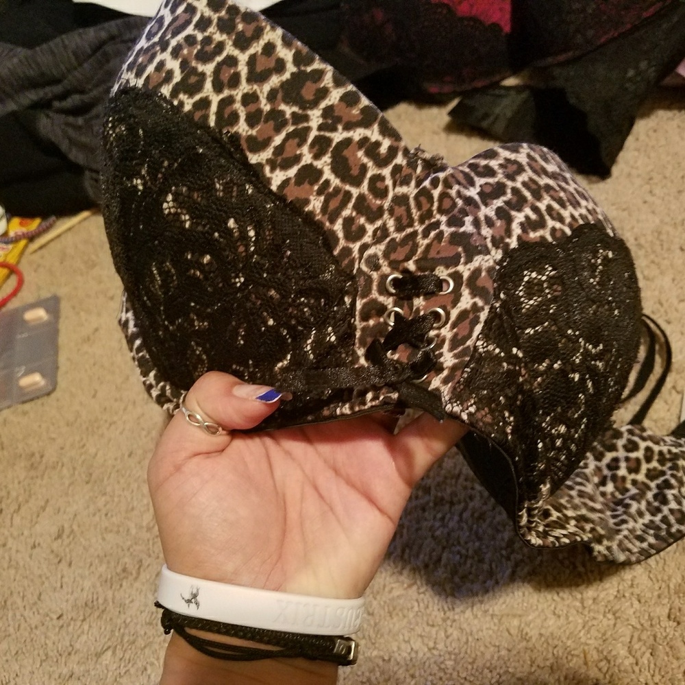 Bra - Picture 2 of 2